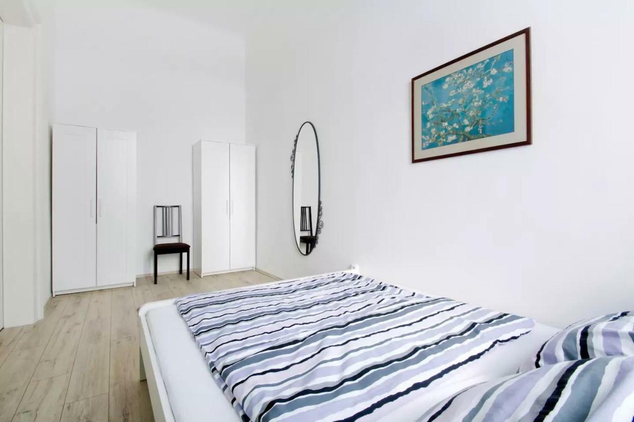 Apartment Andrassy Budapest Exterior photo